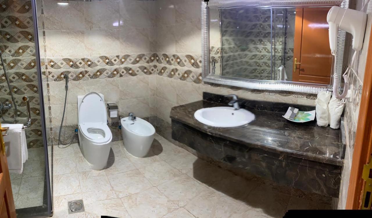 فندق الماسة العين المظهر الخارجي الصورة